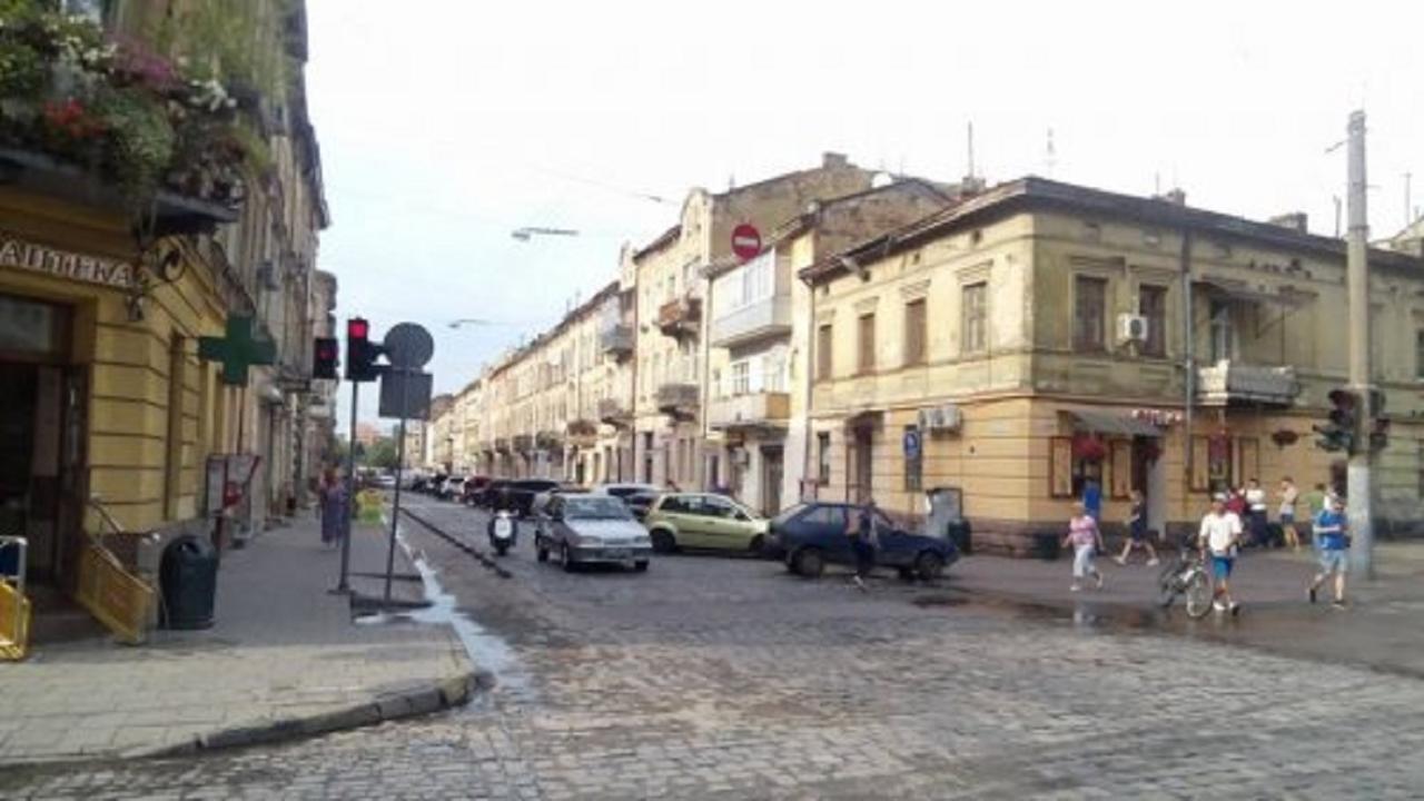 Віп Квартира Вулиця Куліша 13 Біля Форуму Недалеко Малевичу Lviv Luaran gambar